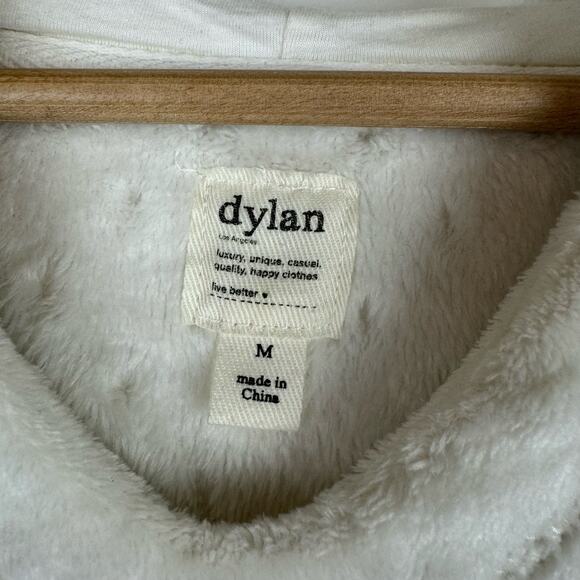 Dylan Womens Polka Dots Faux Fur Pullover in White Sz M | Comfy Cozy Casual Soft - Picture 9 of 15